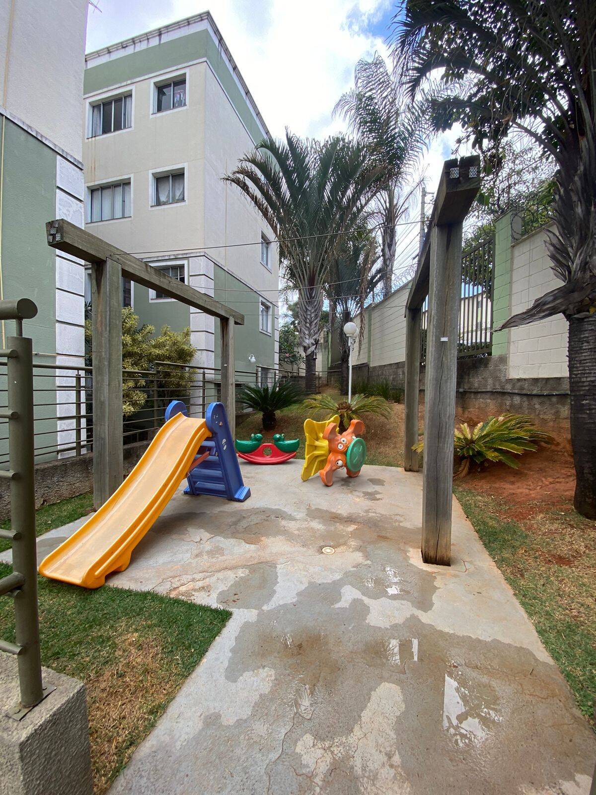 Apartamento para alugar com 2 quartos, 60m² - Foto 13