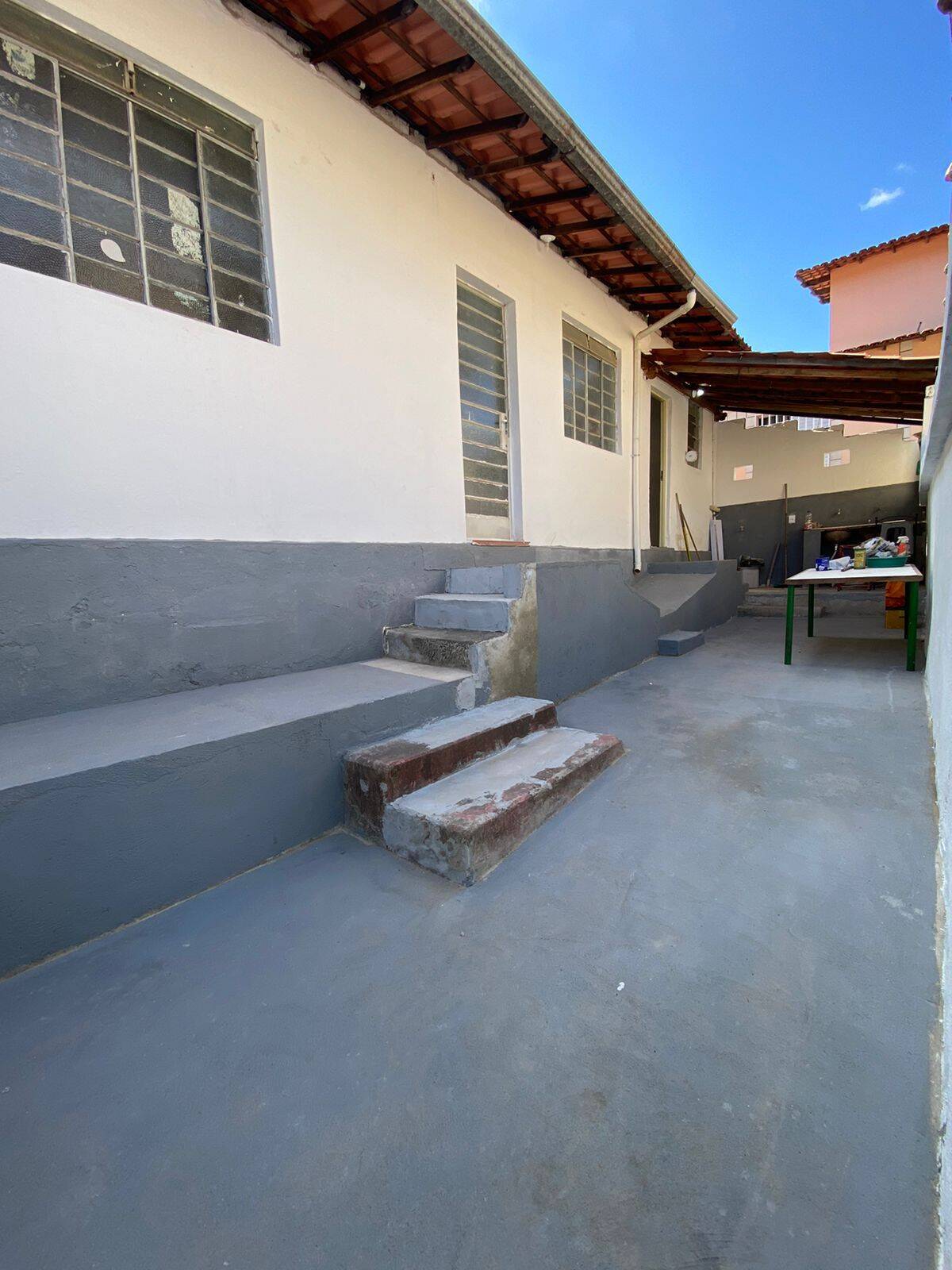 #ILL150 - Casa para Locação em Belo Horizonte - MG