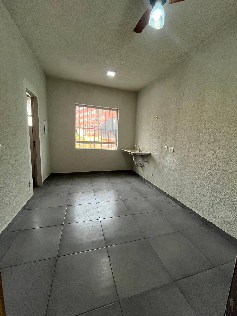 #ILL200 - Kitnet para Locação em Belo Horizonte - MG