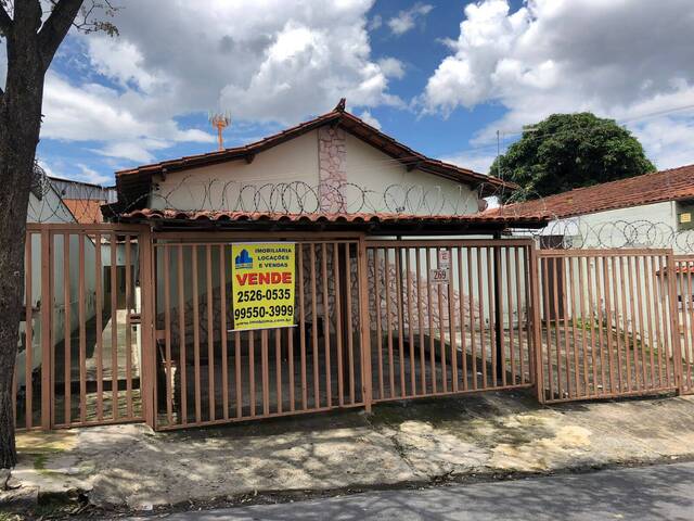 #ILV307 - Casa para Venda em Belo Horizonte - MG - 1