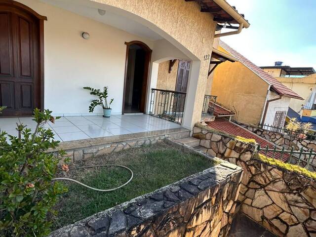 #ILV712 - Casa para Venda em Belo Horizonte - MG - 2