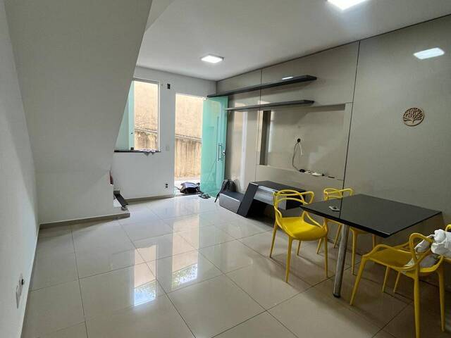#ILV070 - Casa Geminada para Venda em Contagem - MG